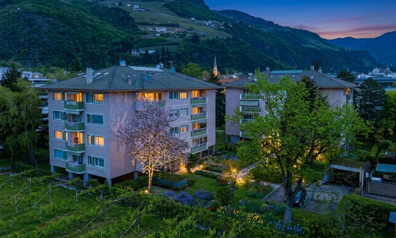 Bolzano Gries: Luminoso quadrilocale con magnifica vista aperta sui vigneti
