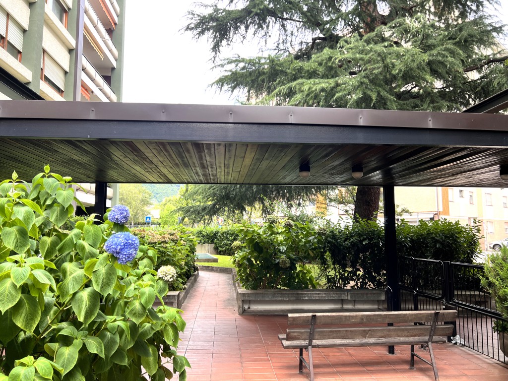 Eleganza e comfort a Bolzano Gries – ampio appartamento con garage 