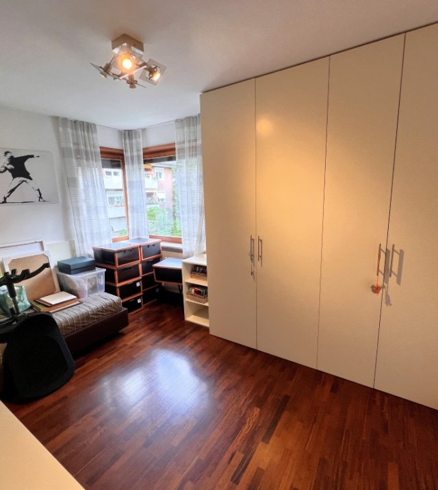 Ampio e Luminoso Quadrilocale con Terrazza Panoramica in Via Guncina – Bolzano Gries