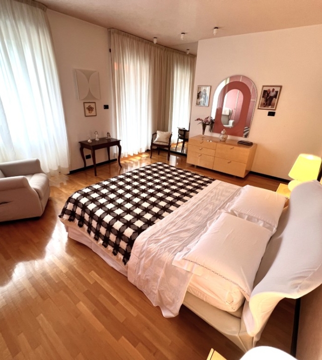 Eleganza e comfort a Bolzano Gries – ampio appartamento con garage 