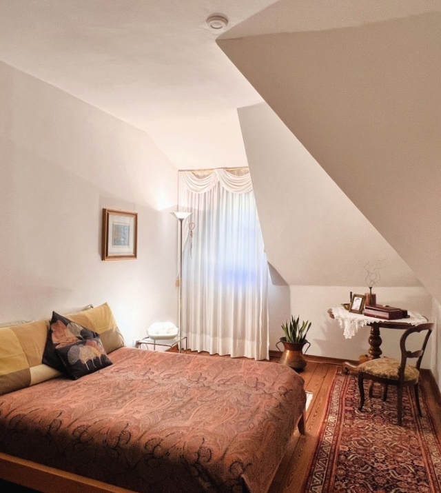 Elegante Dachgeschosswohnung im Herzen der Bozner Altstadt