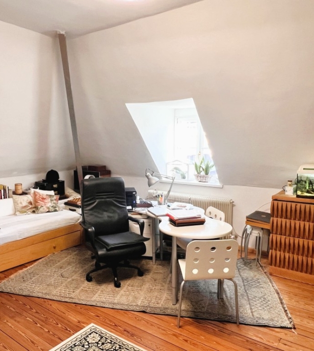 Elegante Dachgeschosswohnung im Herzen der Bozner Altstadt