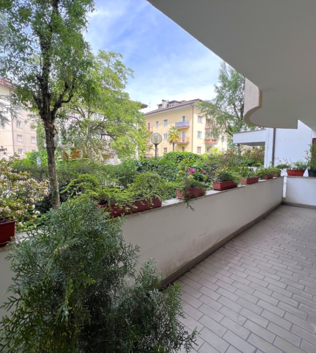 OTTIMO INVESTIMENTO: NUDA PROPRIETÀ – Quadrilocale con giardino a Bolzano Gries 