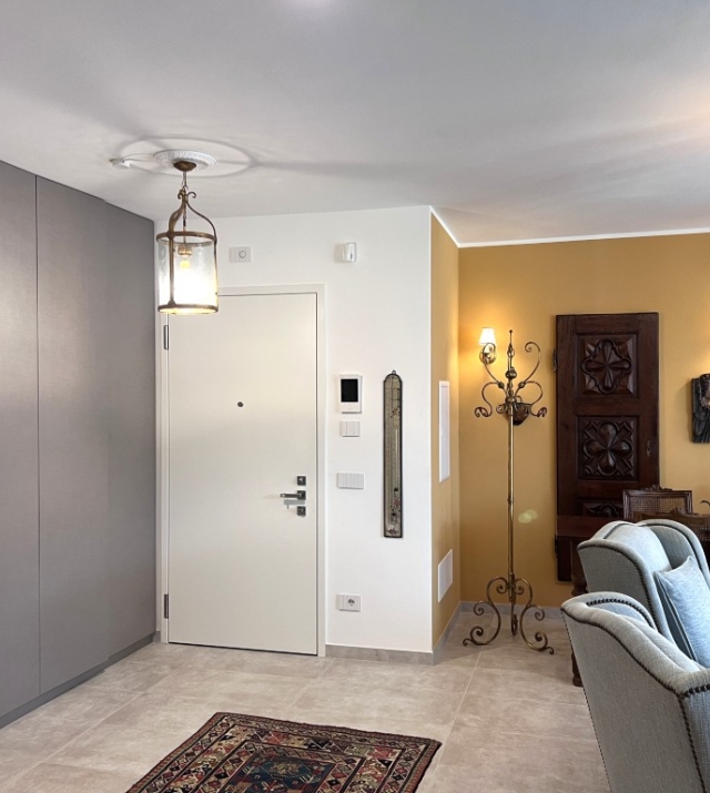 Elegante appartamento di nuova generazione con ampia loggia – a pochi passi dal centro di Bolzano