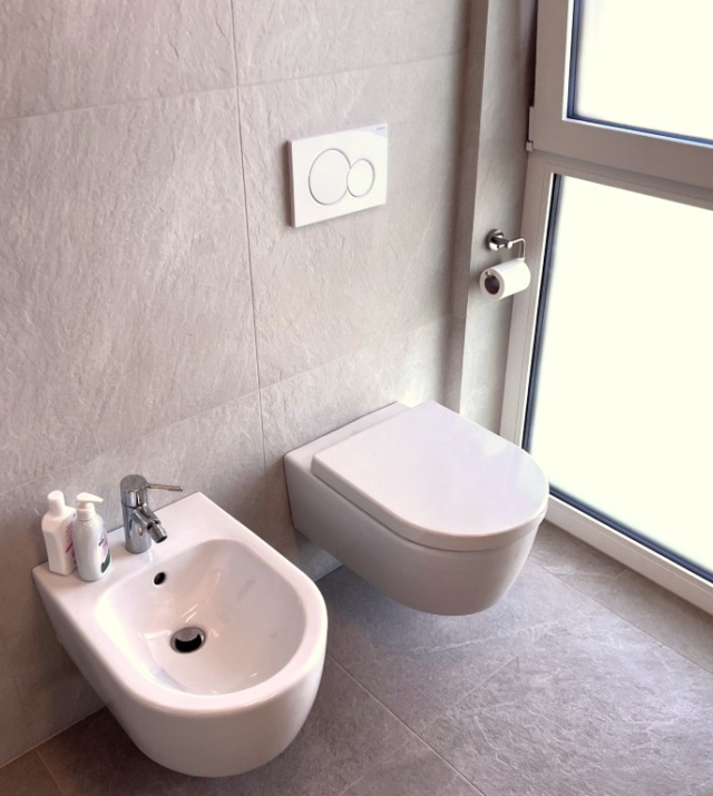 Elegante appartamento di nuova generazione con ampia loggia – a pochi passi dal centro di Bolzano