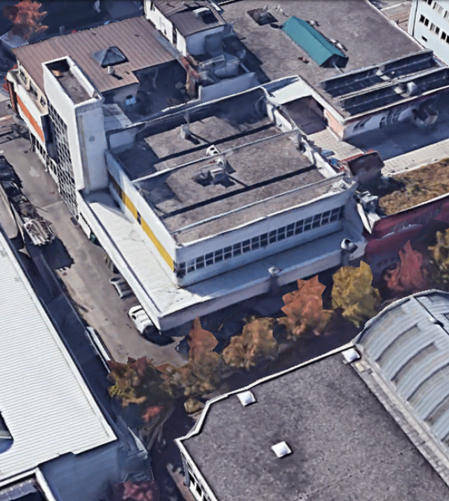 Capannone con piazzale ed uffici a Bolzano Sud